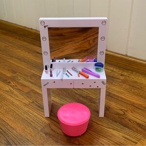 Our Generation Dolls Glam Glow Light Up Vanity Accessory 18” Dolls American Girl